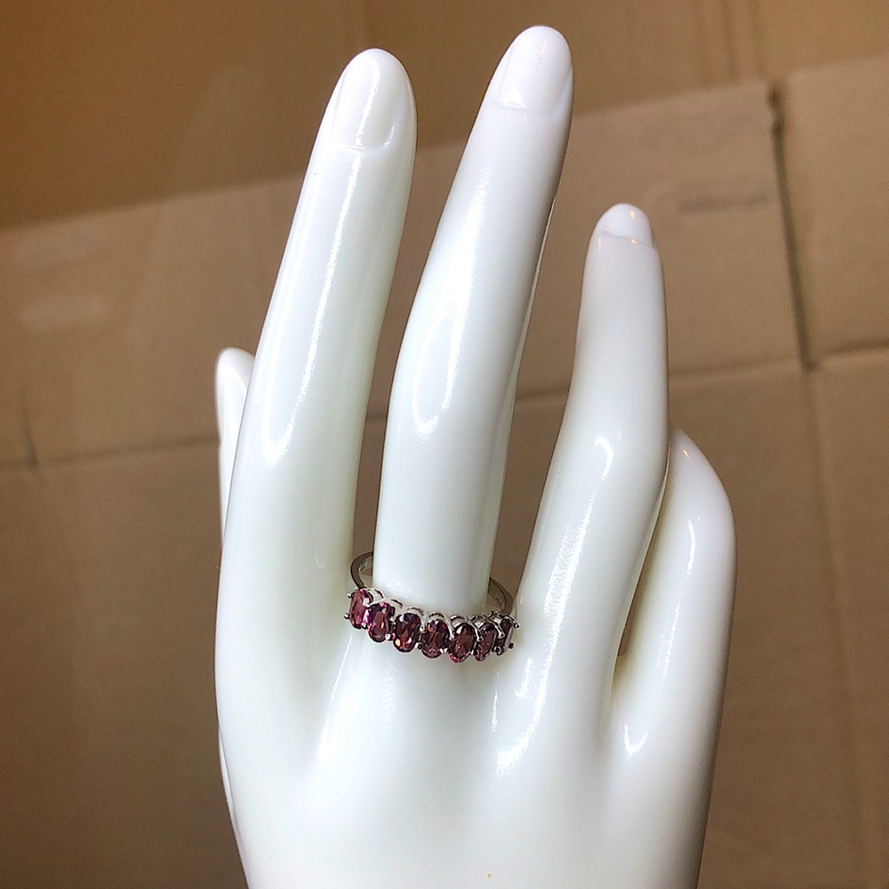 Tourmaline Sterling Silver Single Band Ring w Seven Faceted Oval Gems Sz 8-3/4